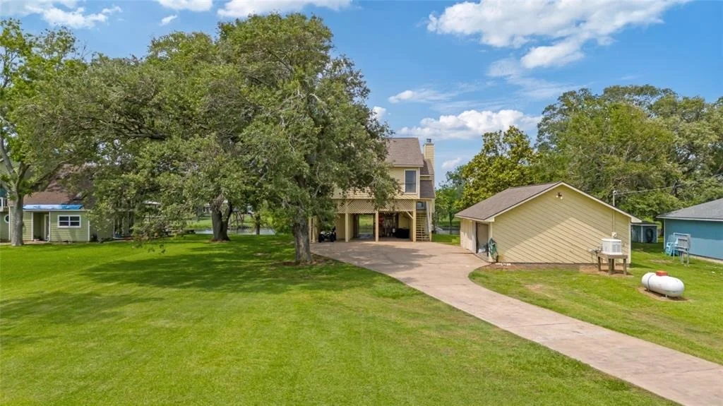 Photo of 287 County Road 416