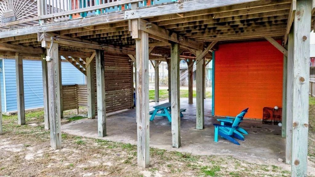Photo of 1034 Bluewater Highway