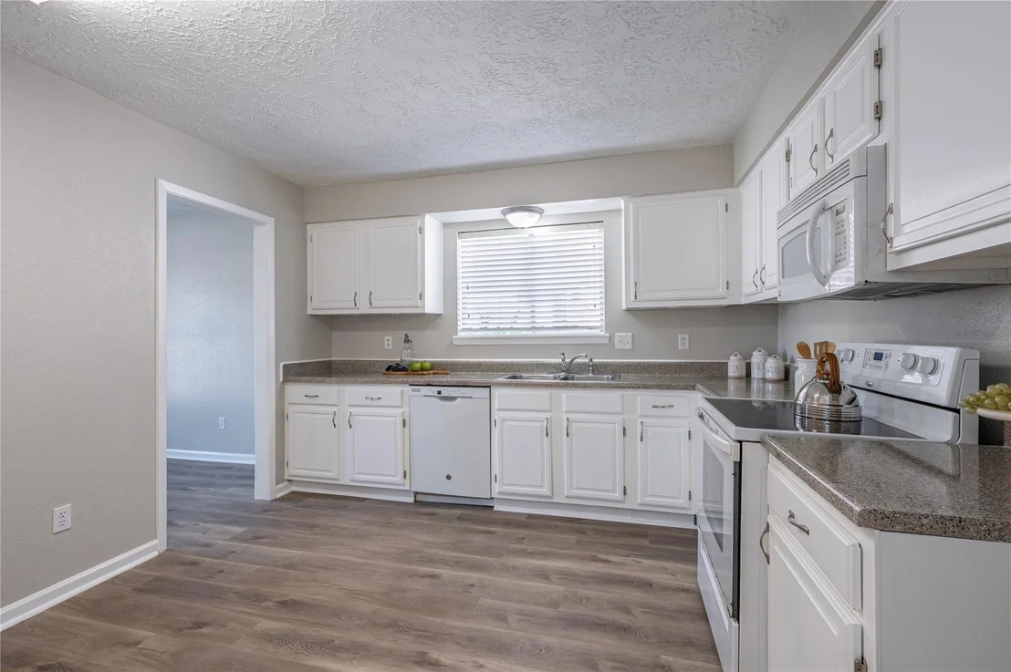 Photo of 17602 Heritage Bay Drive