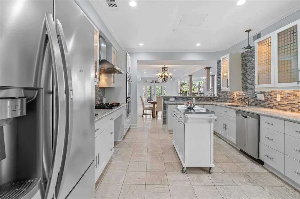 Photo of 9376 Briar Forest Drive