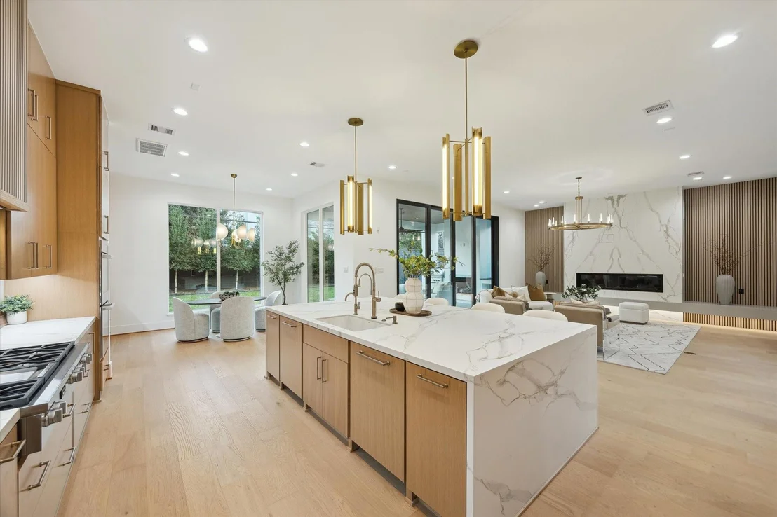 Photo of 2118 Westgate Drive