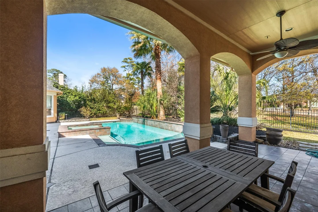 Photo of 35 Bentwater Bay Circle