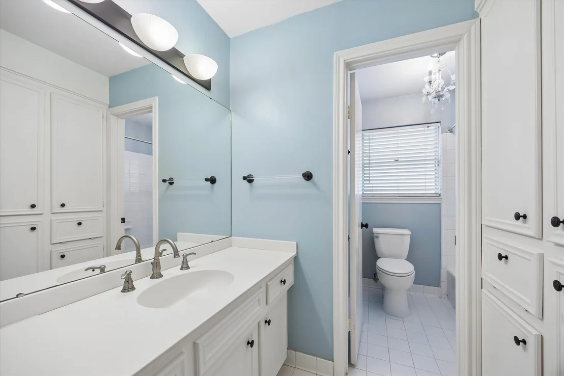 Photo of 7802 Bellerive Drive