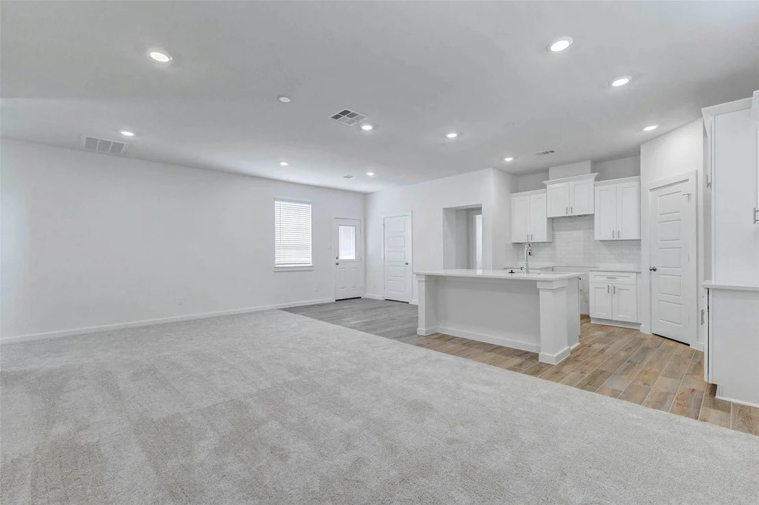 Photo of 6471 Escondido Drive