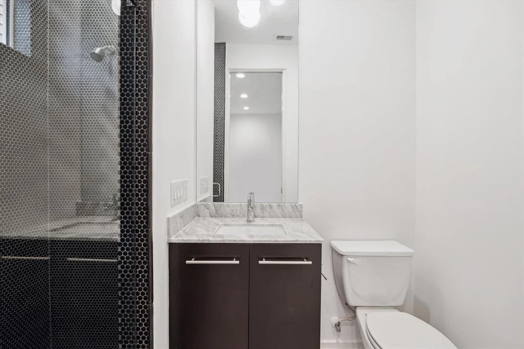 Photo of 4307 Lillian Street