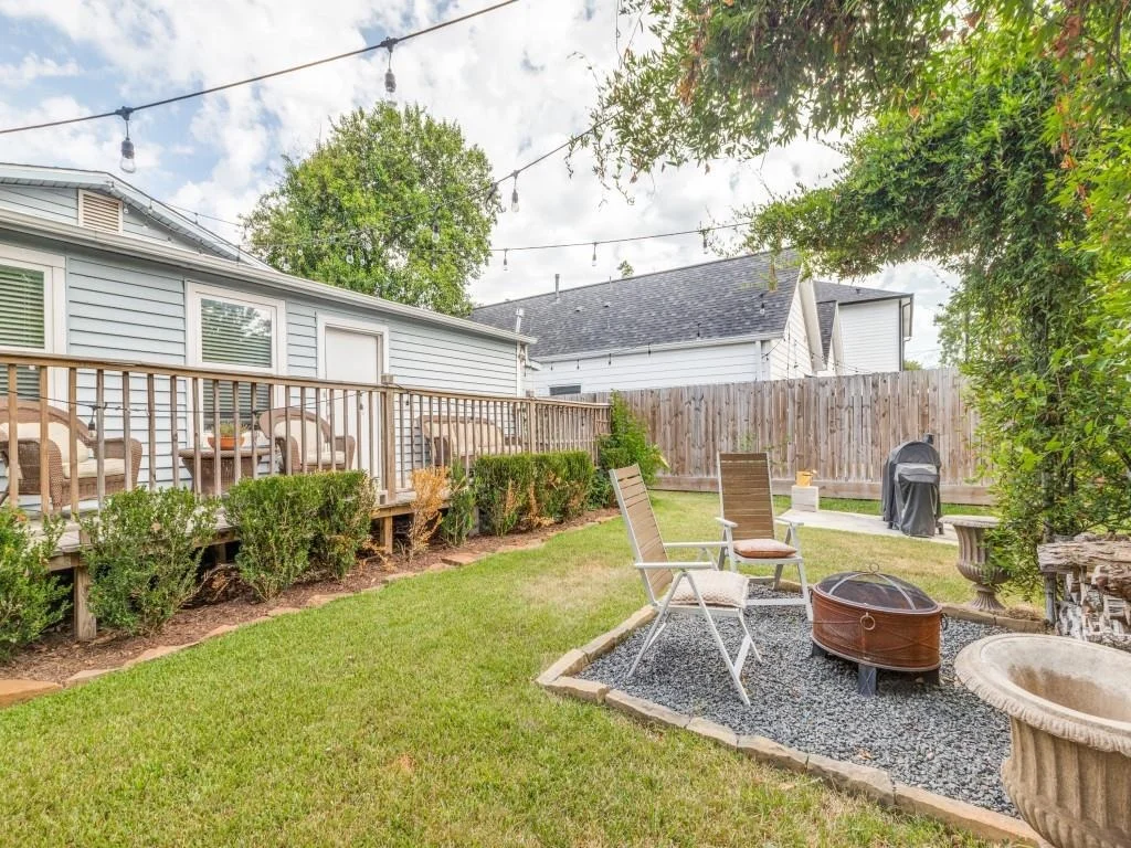 Photo of 5110 Cochran Street