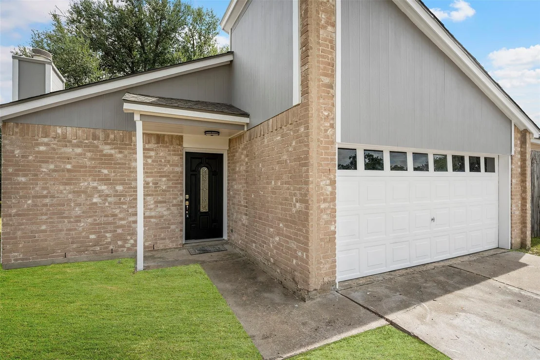 Photo of 7606 Pepperbrook Drive
