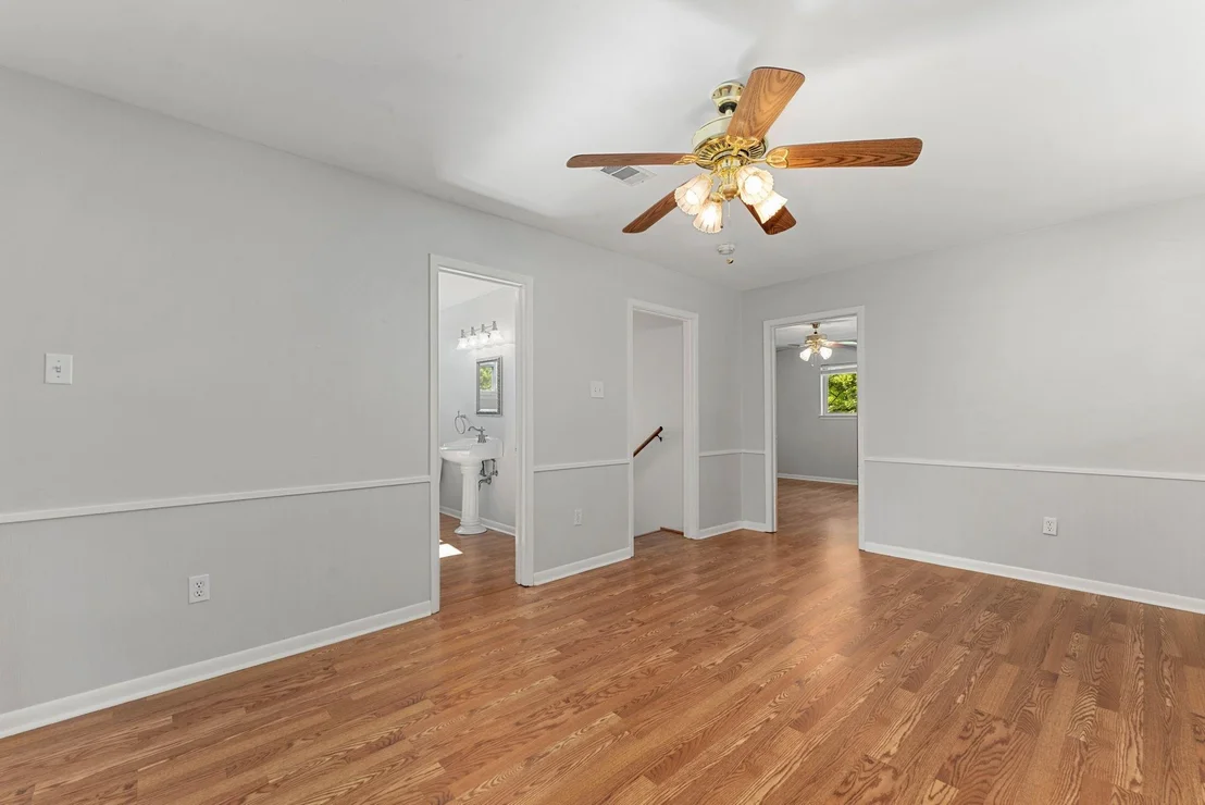 Photo of 26215 Oakhurst Drive