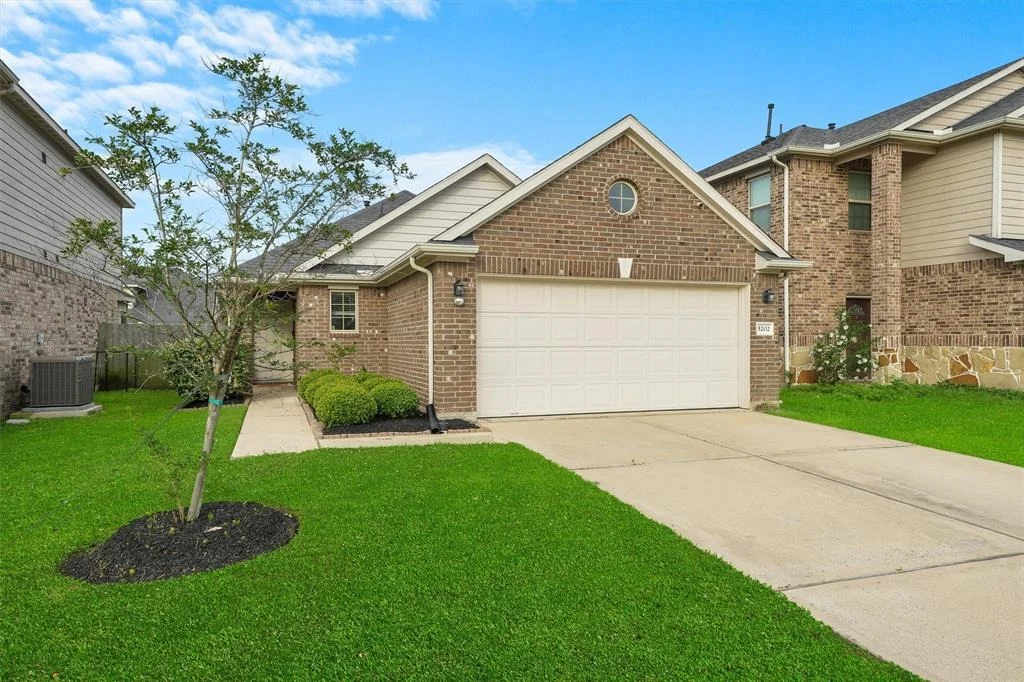 Photo of 5202 Gulf Stream Lane