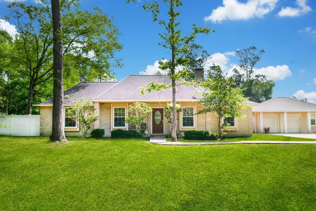 Photo of 547 Sandra Court