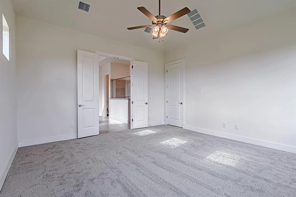 Photo of 209 Peninsula Point Drive