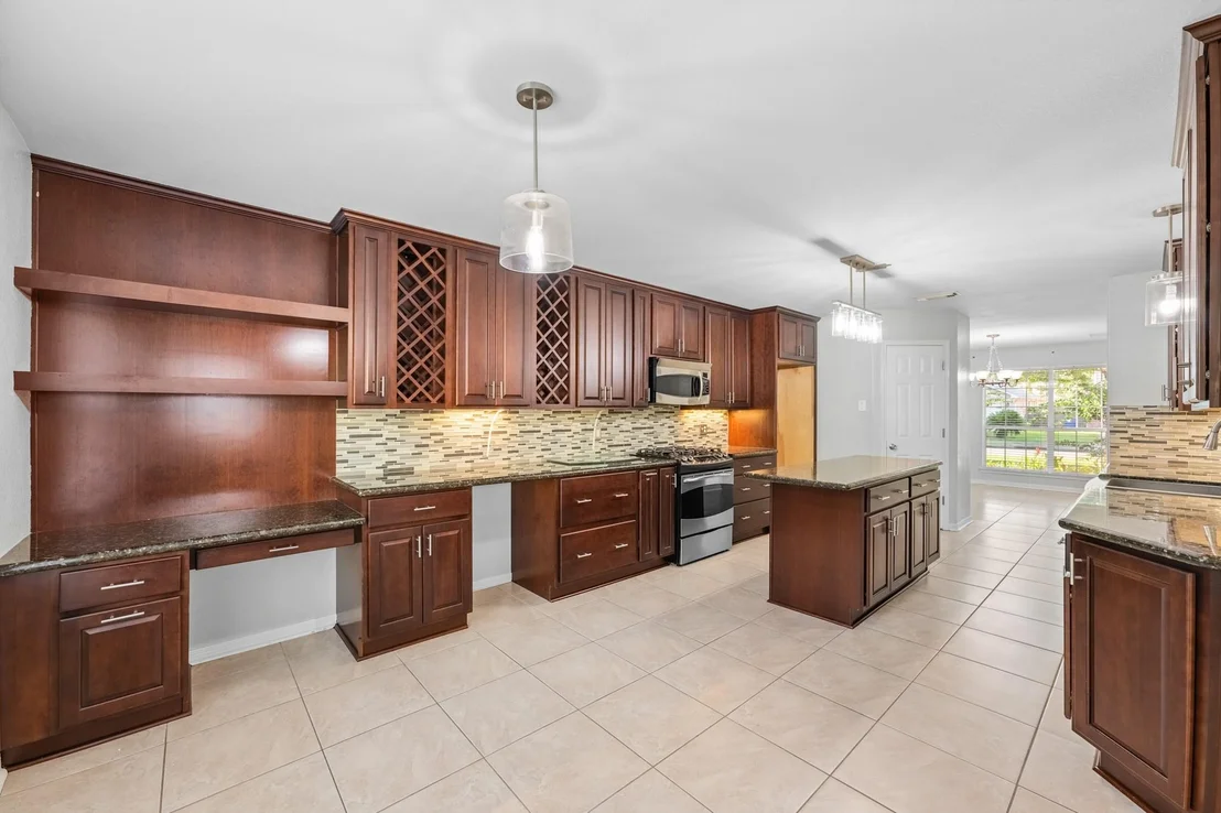 Photo of 7909 Silver Oak Drive