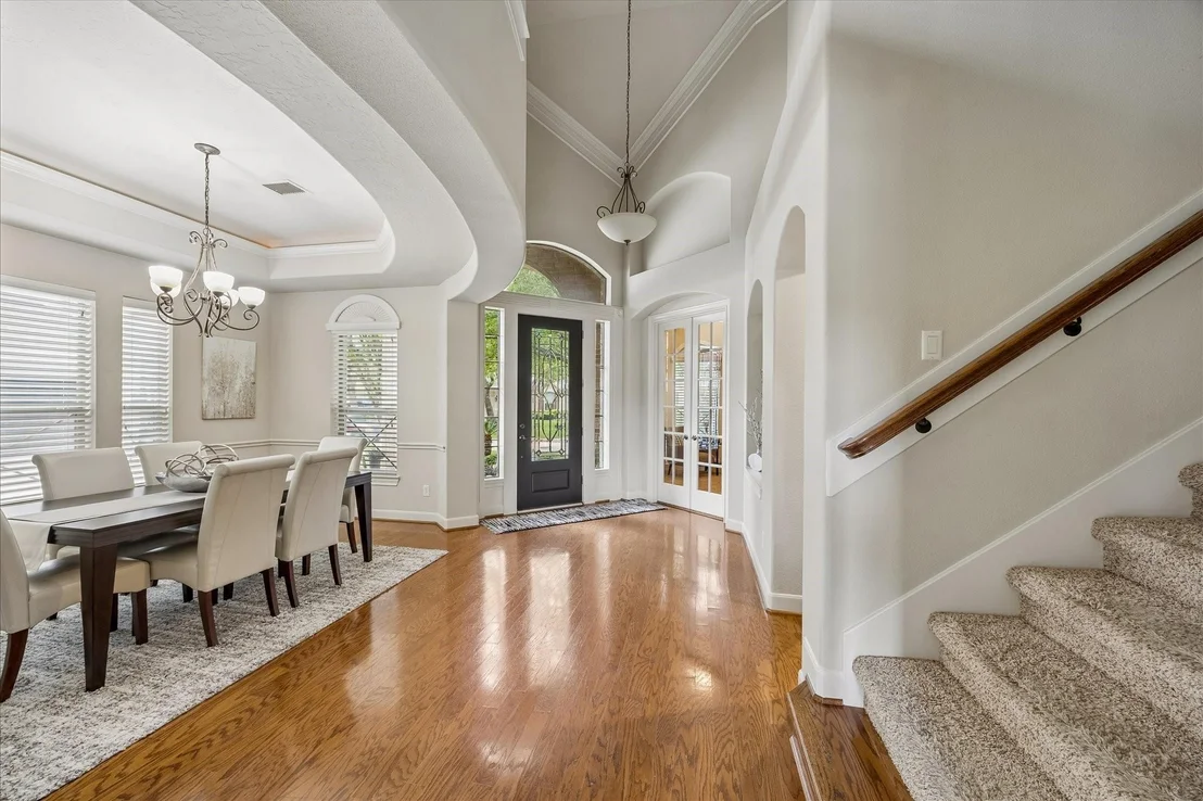 Photo of 3327 Louvre Lane