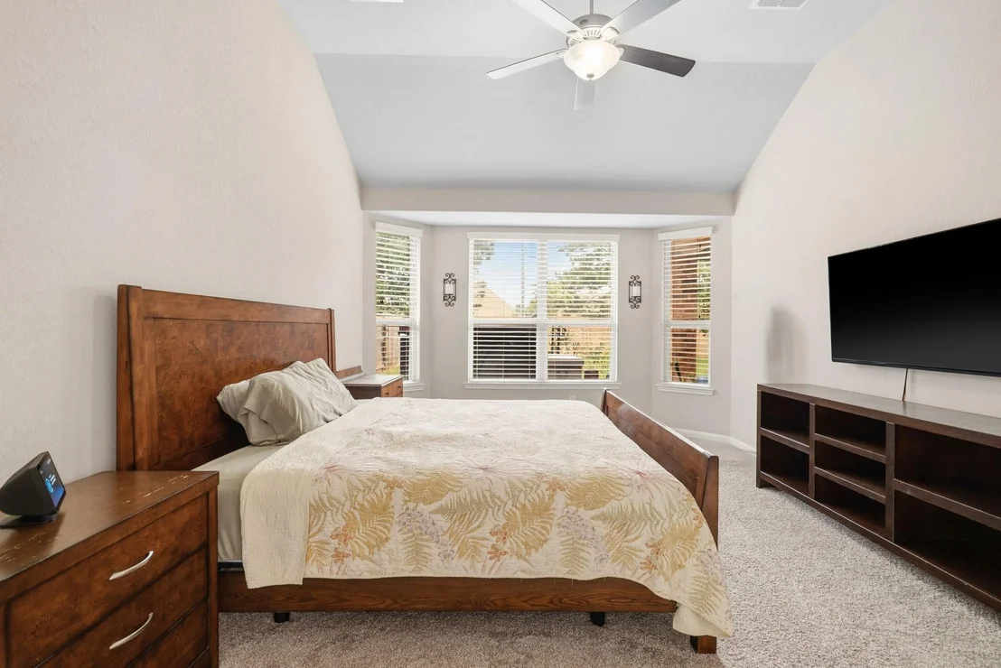 Photo of 6322 Wolf Run Drive