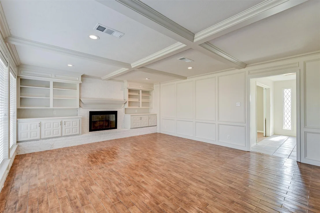 Photo of 16339 Clearcrest Drive