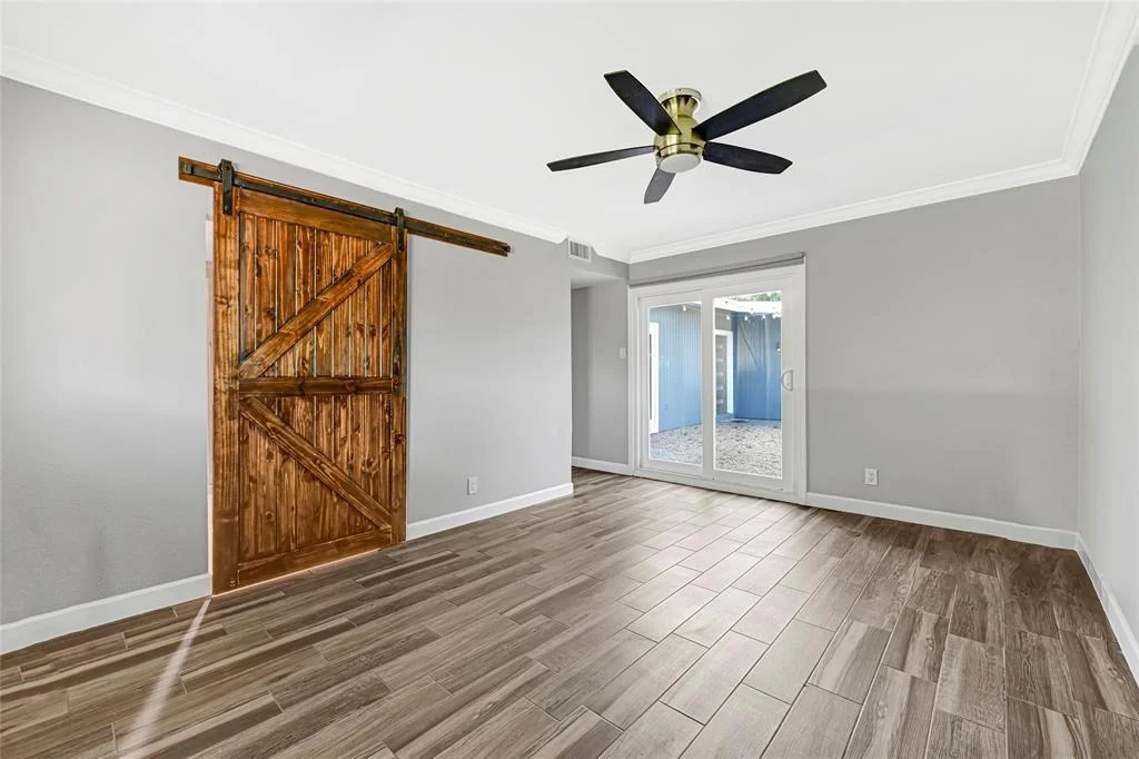 Photo of 5234 Saxon Drive