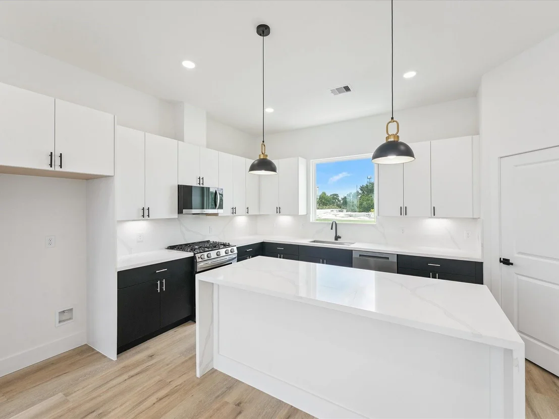 Photo of 3502 Saltus Street