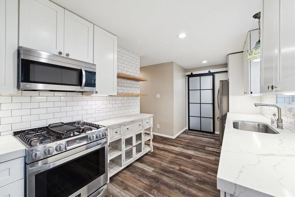Photo of 14942 Spring Lake Drive