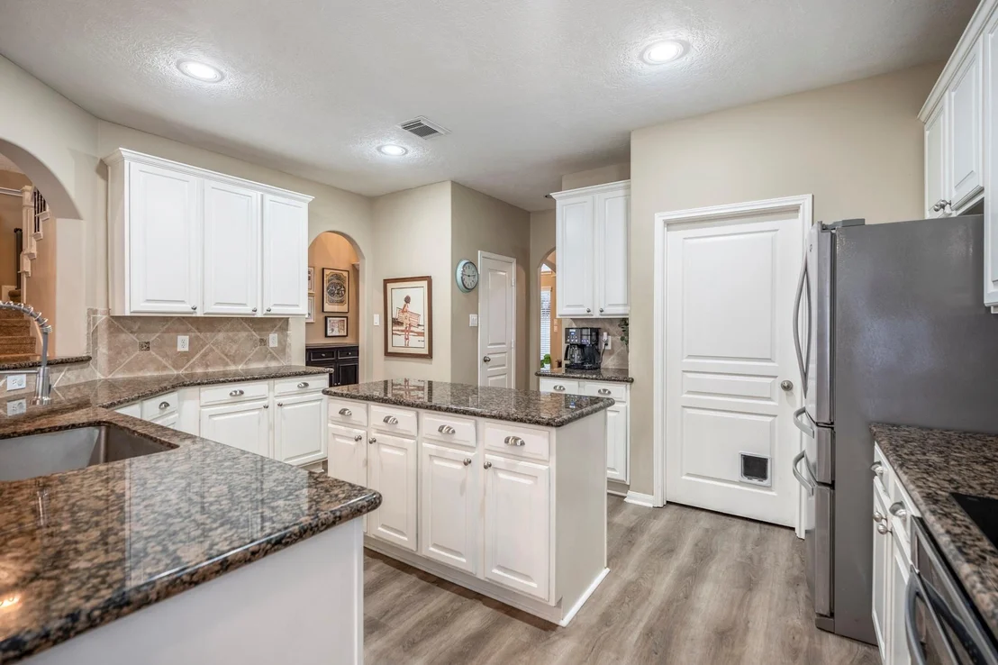 Photo of 11826 Thoreau Drive