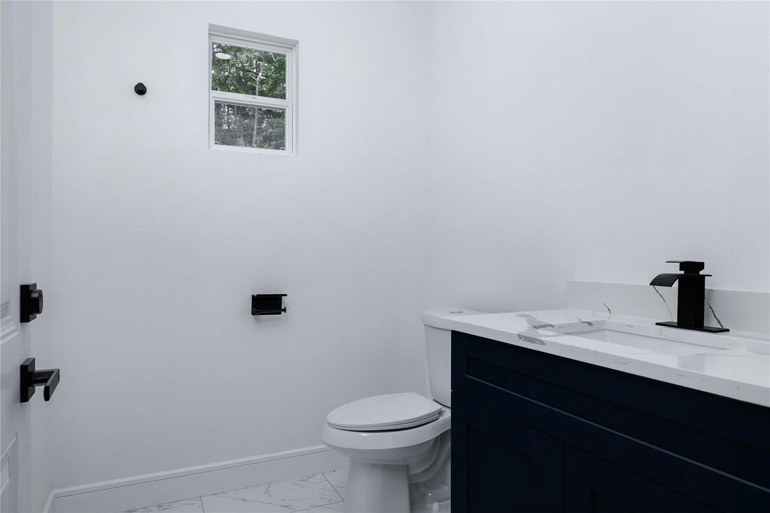 Photo of 414 Peach Point Lane