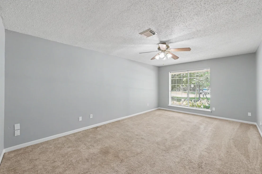 Photo of 80 Eagle Rock Circle