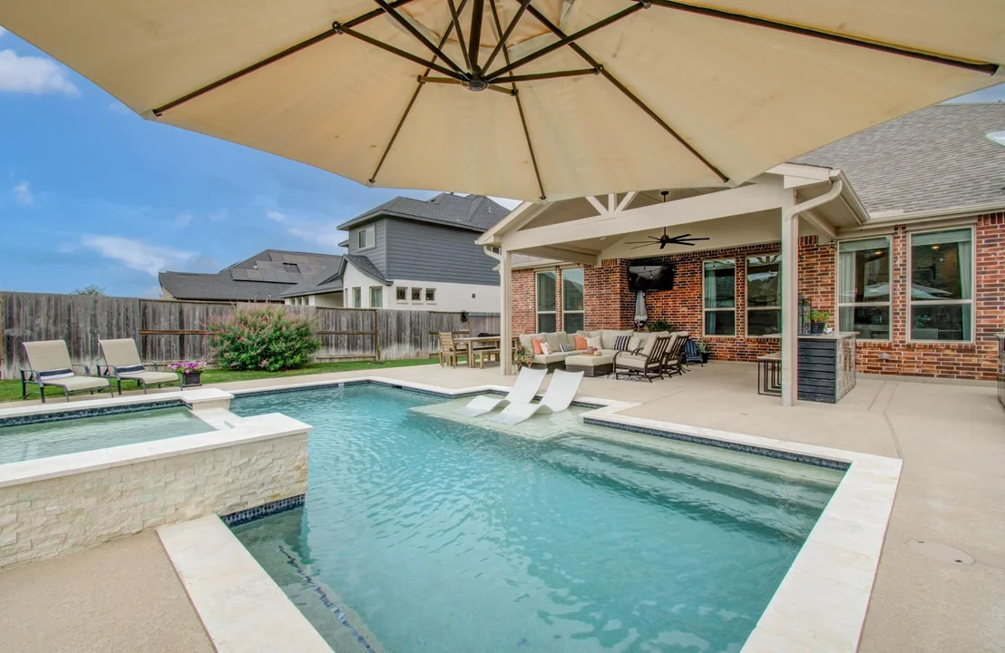 Photo of 7111 Pondhawk Drive
