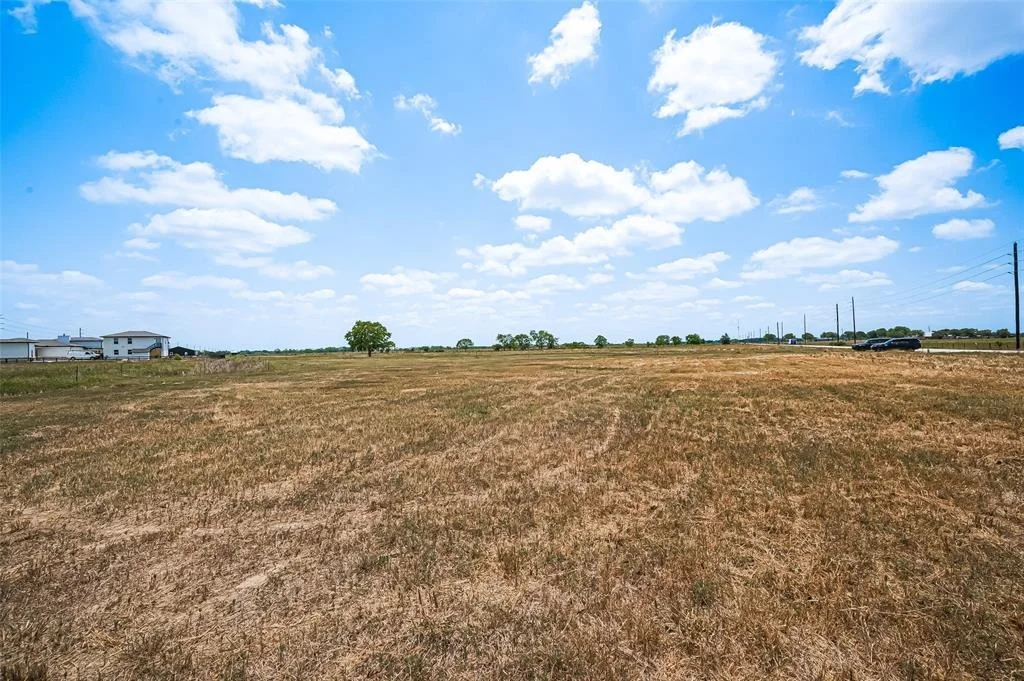 Photo of 2634 Hamlink Road