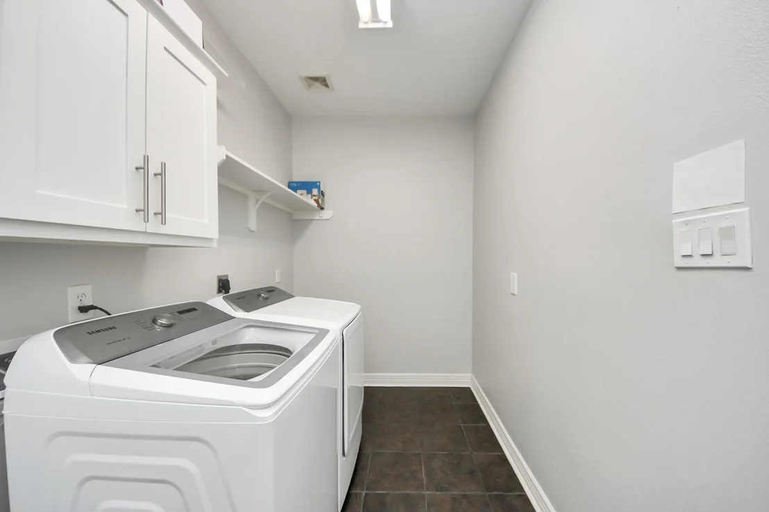 Photo of 5523 Darschelle Drive