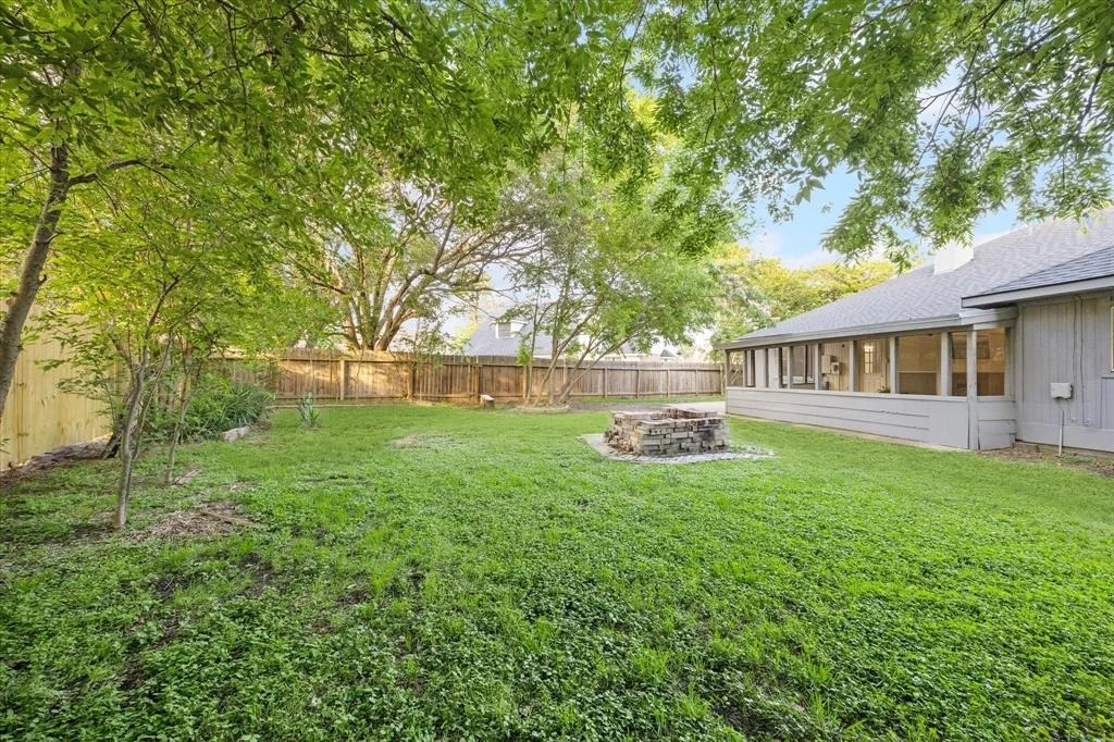 Photo of 6307 Northmark Drive