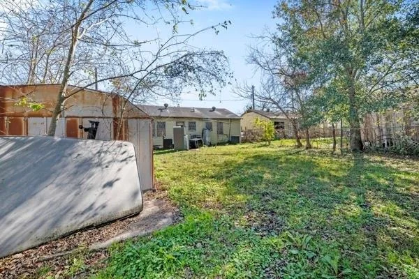 Photo of 6718 Calhoun Road