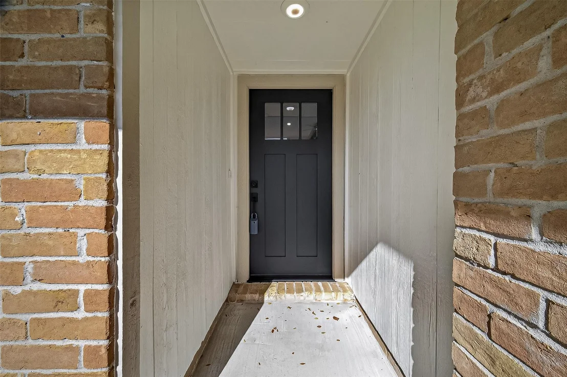 Photo of 5718 Longforest Drive