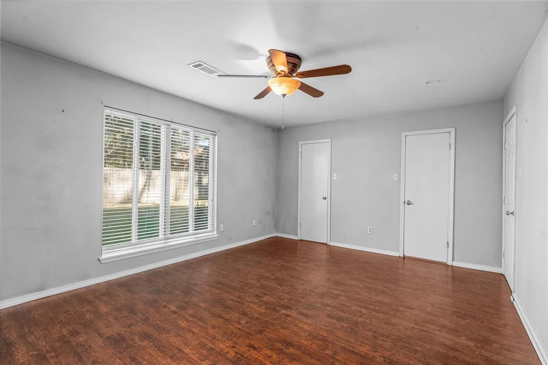 Photo of 8118 Oak Moss Drive