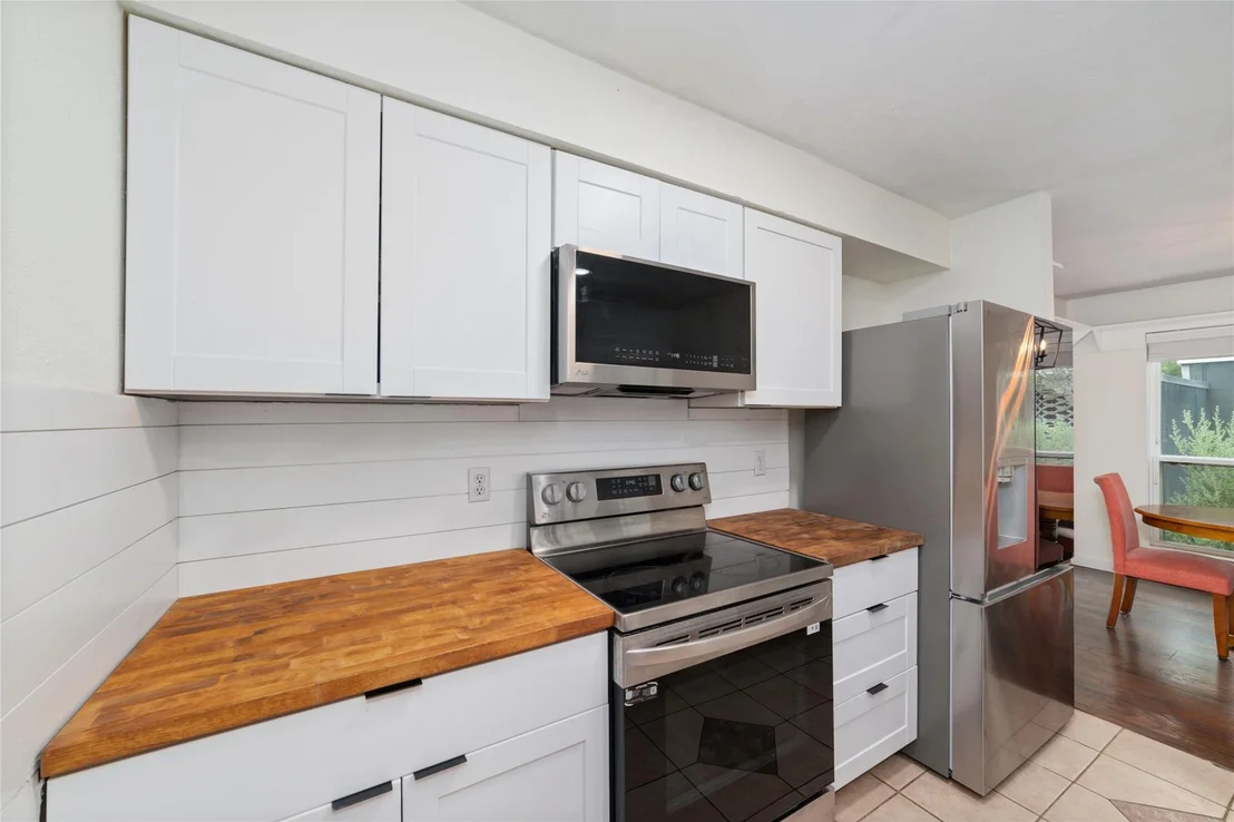 Photo of 10819 Berry Tree Drive