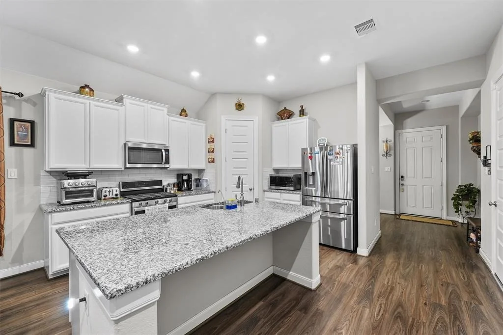 Photo of 6102 Hackberry Branch Lane
