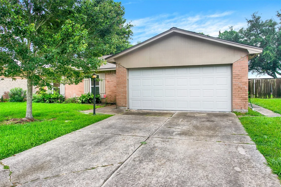 Photo of 6219 Silver Leaf Drive