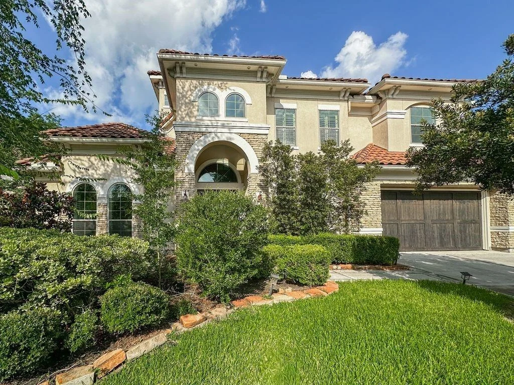 Photo of 14 Spincaster Dr