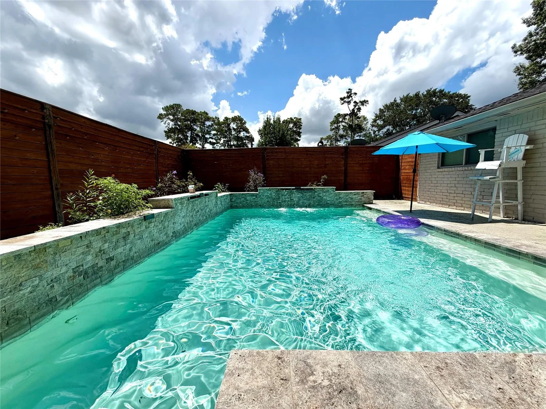 Photo of 22306 Acorn Valley Drive