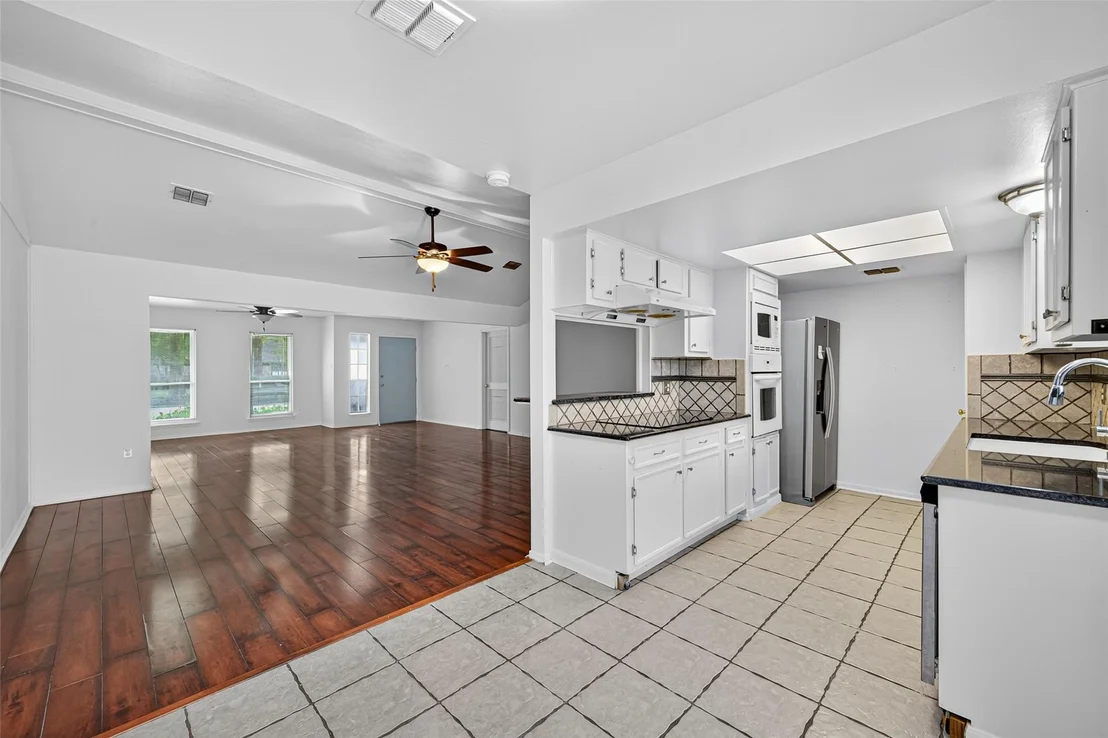 Photo of 6926 Pine Grove Drive