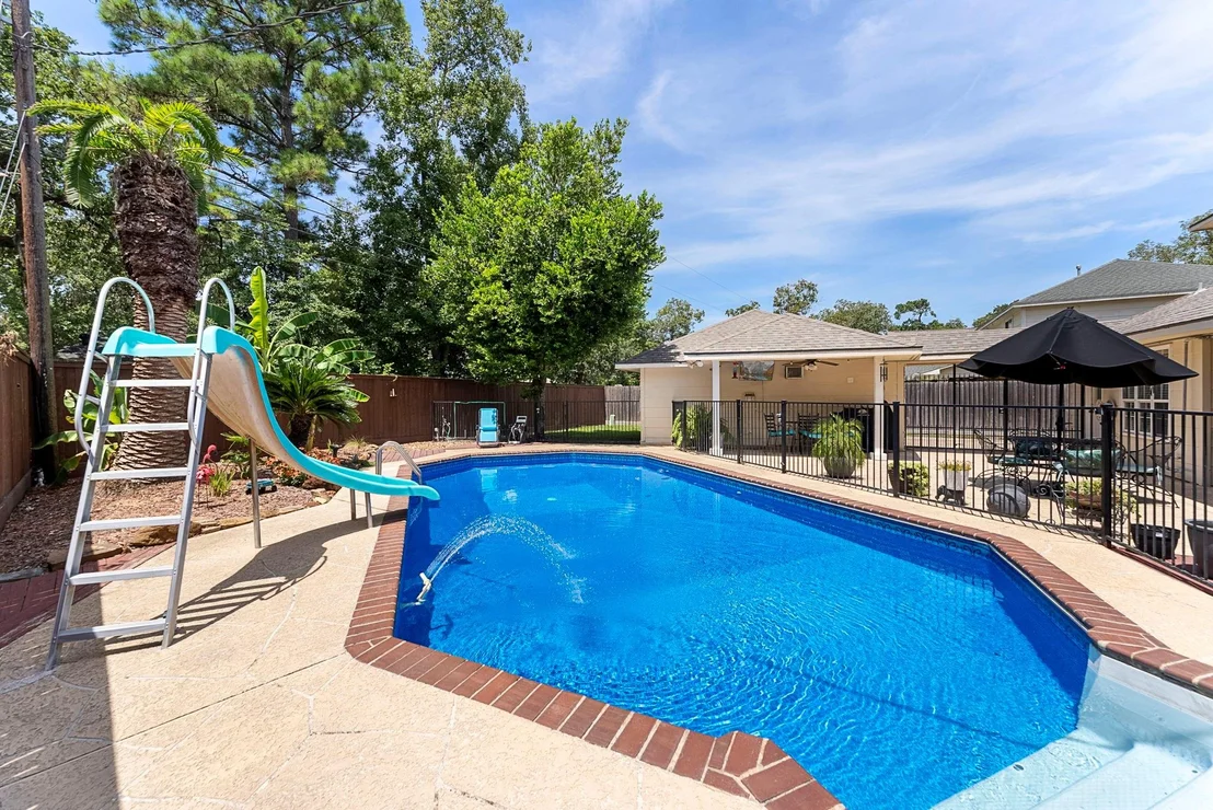 Photo of 618 Brook Hollow Drive