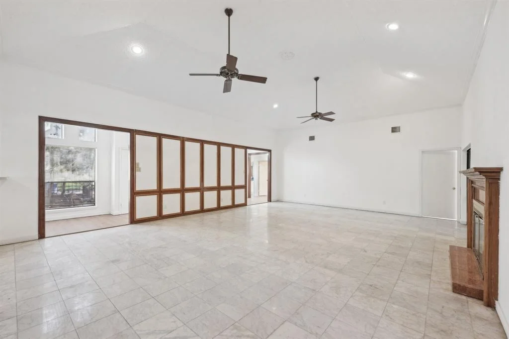 Photo of 7202 Las Brisas Drive