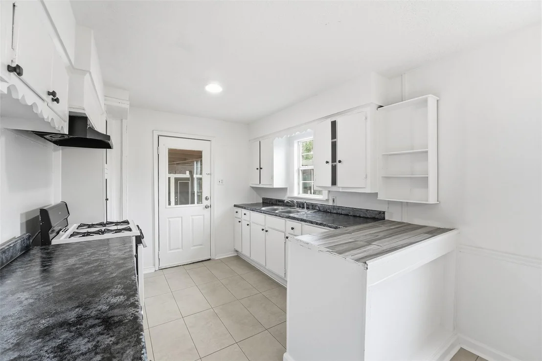 Photo of 2914 Folger Street