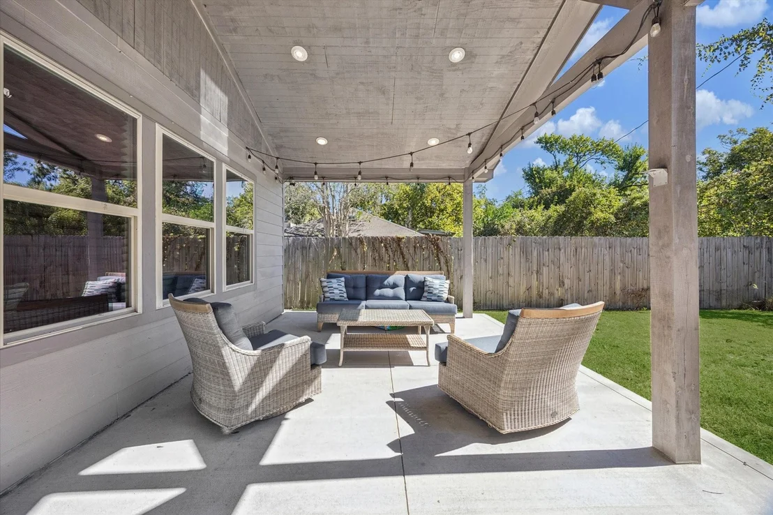 Photo of 10023 Bamboo Road