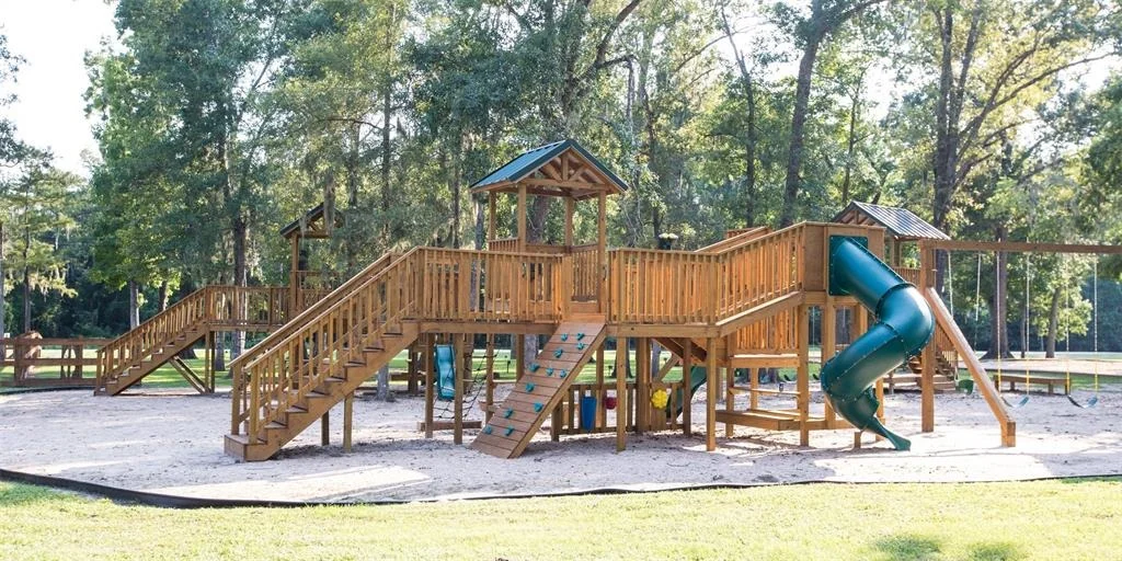 Photo of 271 Center Drive