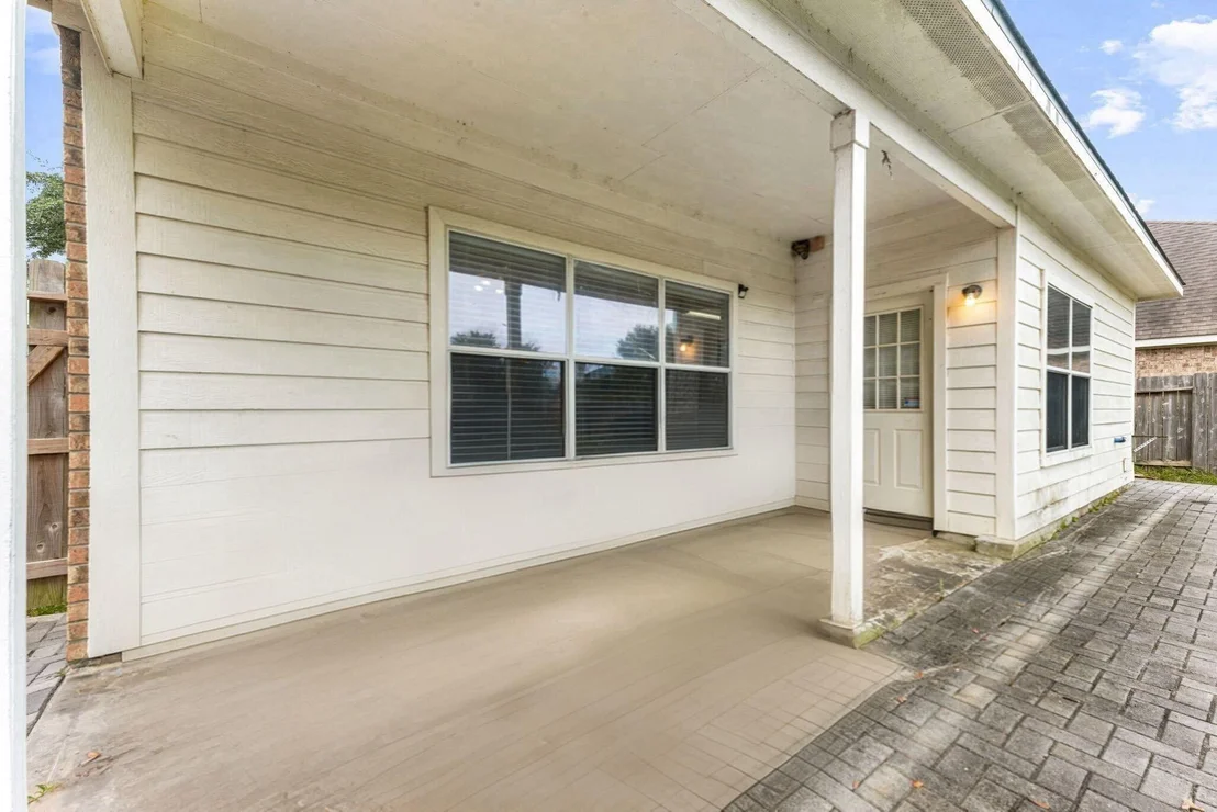Photo of 25914 Chapman Falls Drive