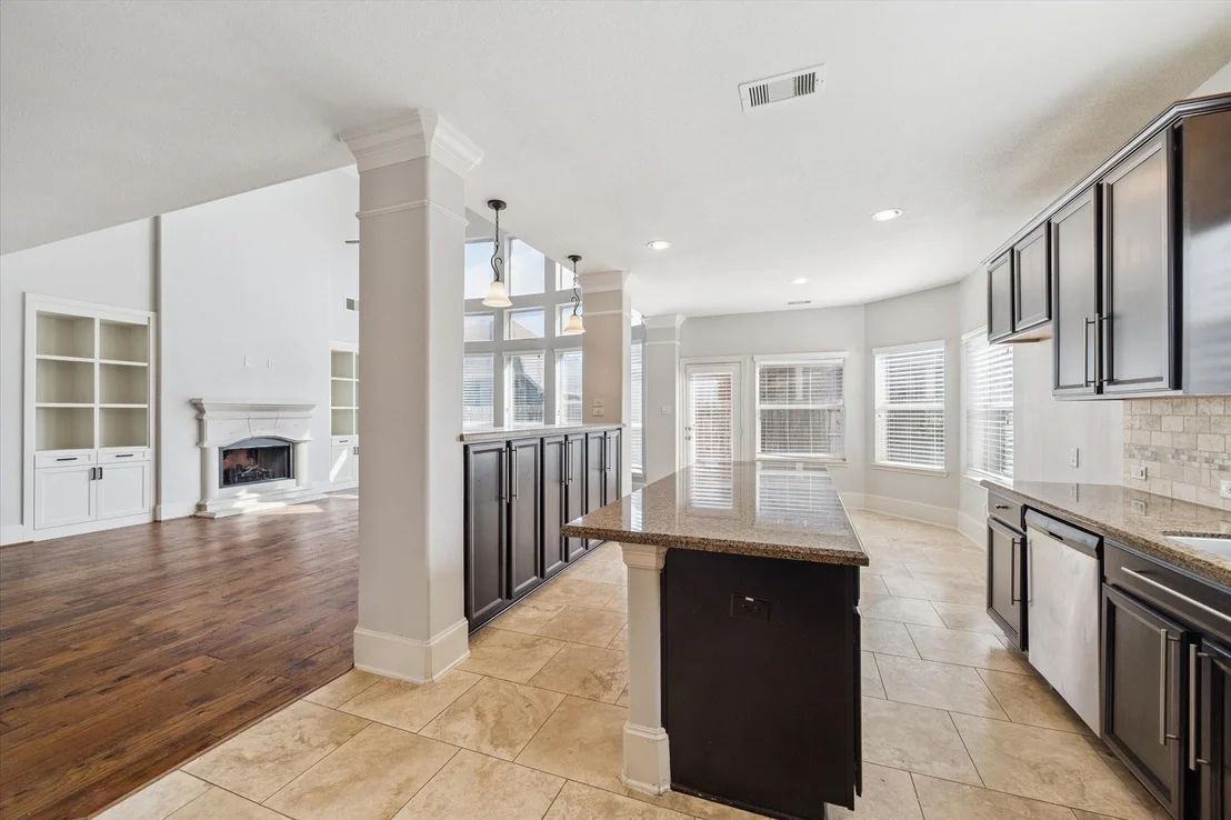 Photo of 27423 Sunrise Ranch Lane