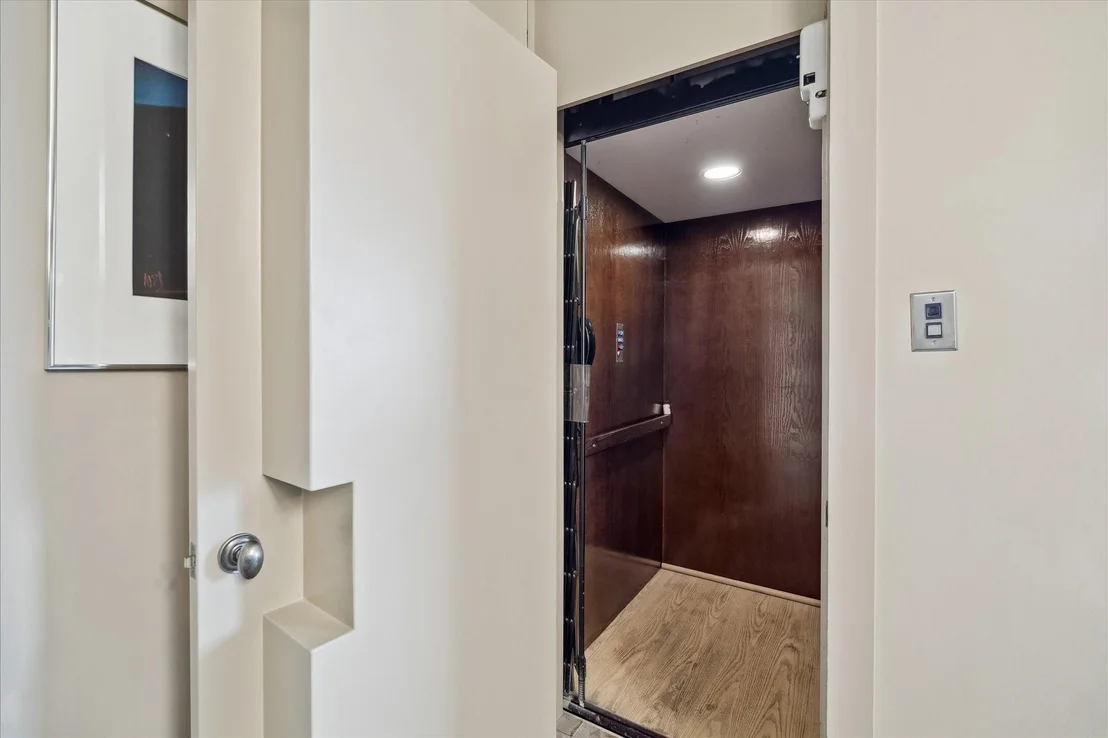 Photo of 5027 Heatherglen Drive