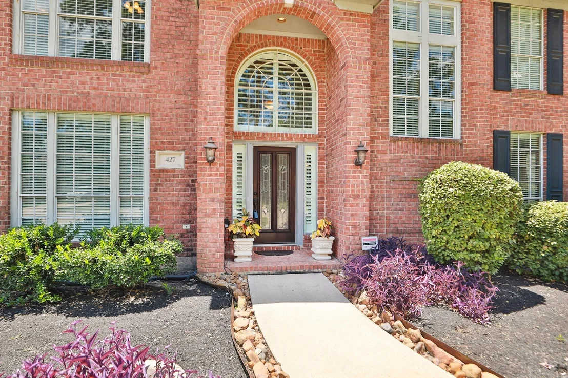 Photo of 427 W North Hill Drive
