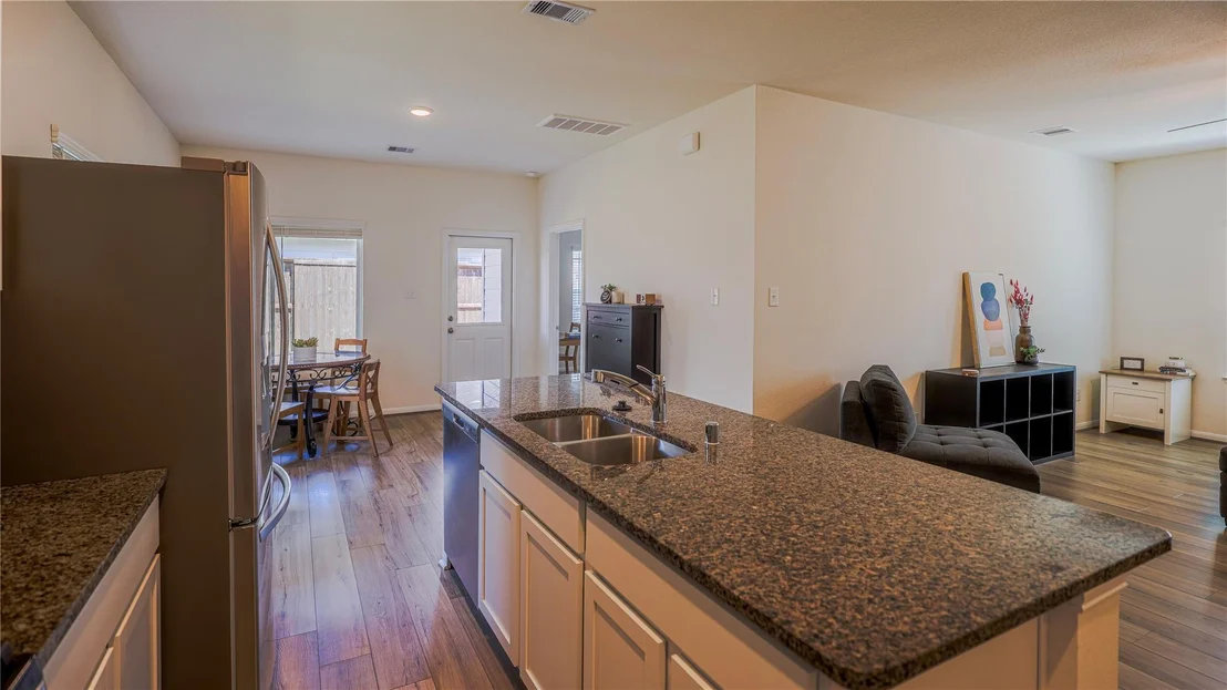 Photo of 402 Flycatcher Court