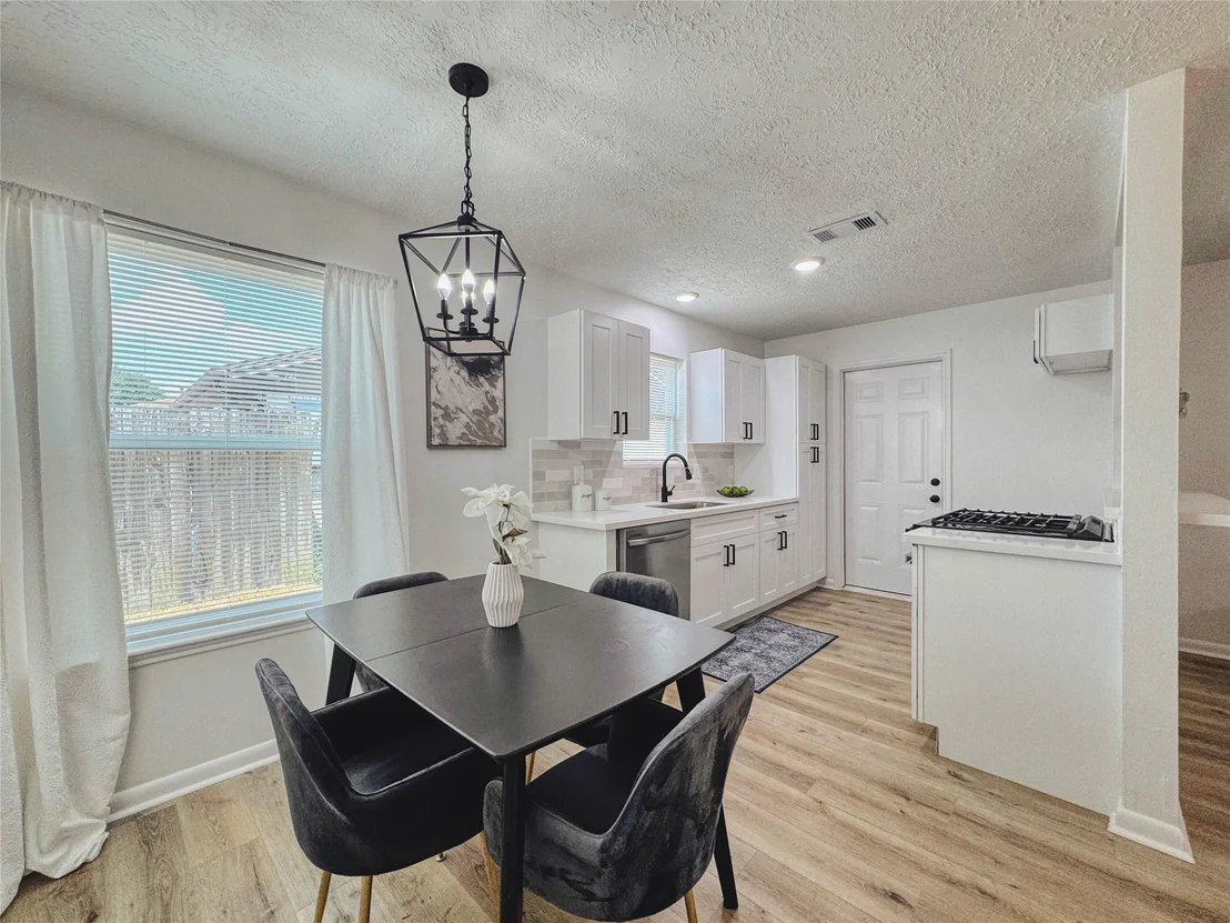 Photo of 1602 Wentwood Drive