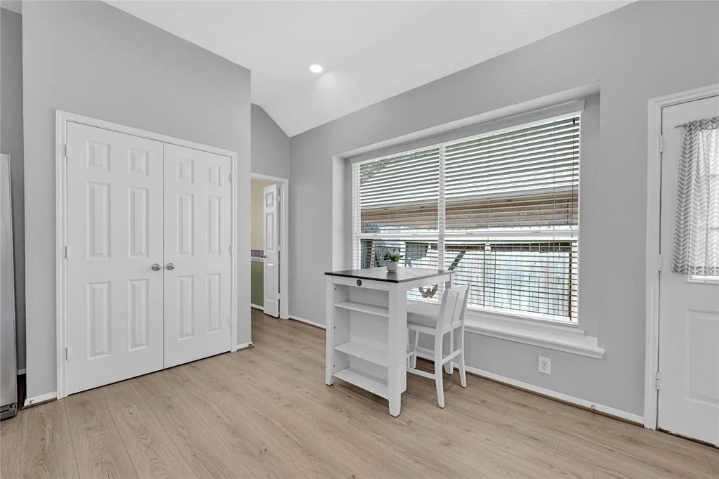 Photo of 4414 Plum Forest Road